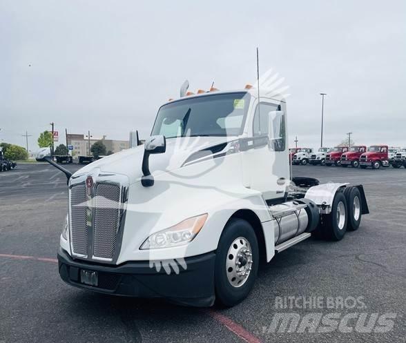Kenworth T680 中古トラクターヘッド | トレーラーヘッド