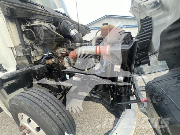 Kenworth T680 中古トラクターヘッド | トレーラーヘッド