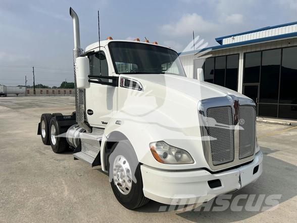Kenworth T680 中古トラクターヘッド | トレーラーヘッド