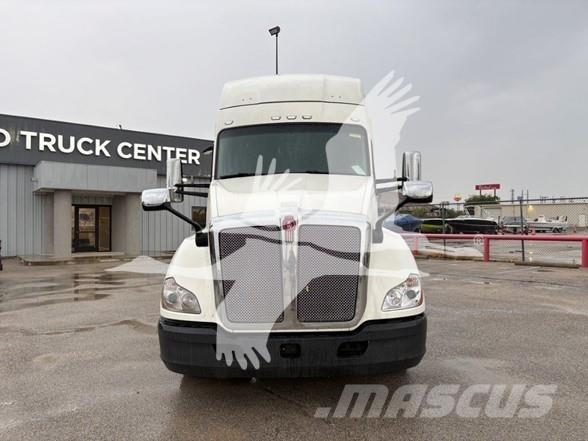 Kenworth T680 中古トラクターヘッド | トレーラーヘッド
