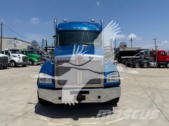 Kenworth T880 中古トラクターヘッド | トレーラーヘッド