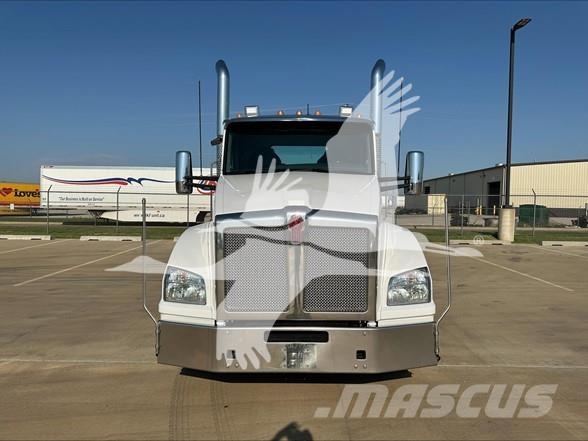 Kenworth T880 中古トラクターヘッド | トレーラーヘッド
