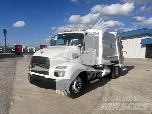 Mack MD6 塵芥車、パッカー車