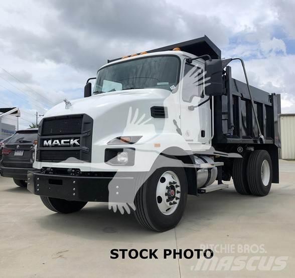 Mack MD6 ダンプ