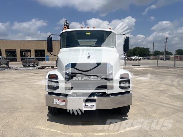 Mack MD6 建設機械 -　その他