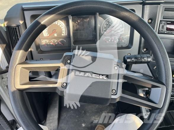 Mack MD6 建設機械 -　その他