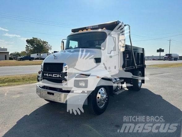 Mack MD7 ダンプ
