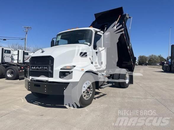 Mack MD7 ダンプ