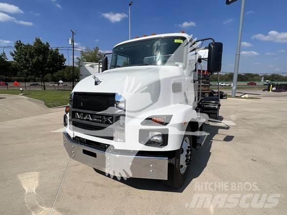 Mack MD7 建設機械 -　その他