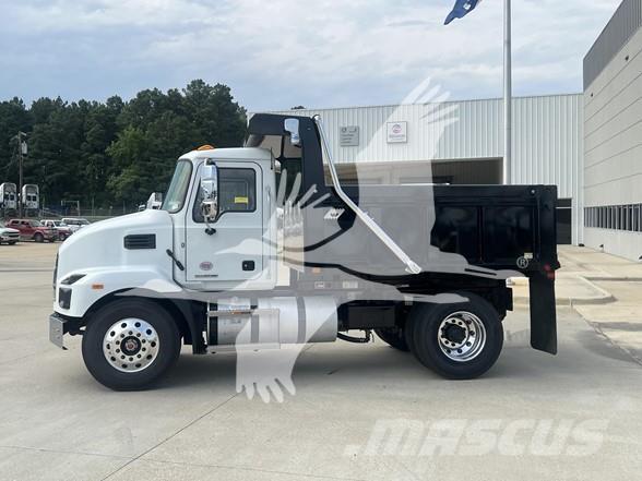 Mack MD7 ダンプ