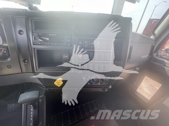 Mack MD7 建設機械 -　その他