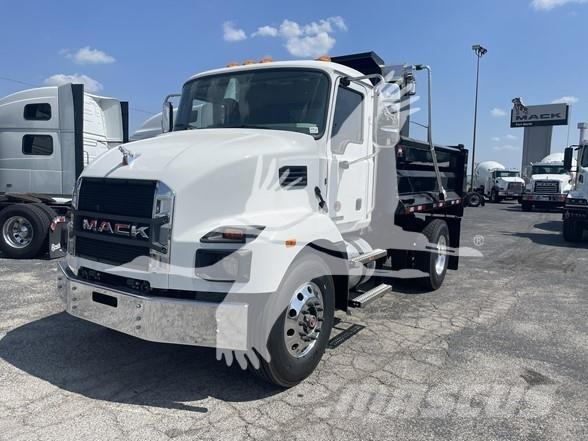 Mack MD7 ダンプ