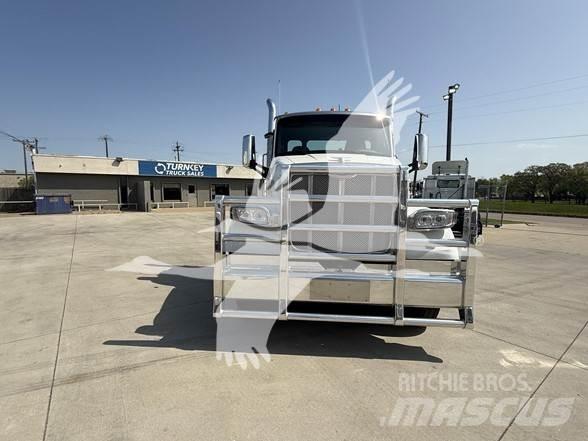 Peterbilt 567 中古トラクターヘッド | トレーラーヘッド