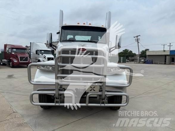 Peterbilt 567 中古トラクターヘッド | トレーラーヘッド