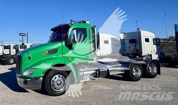Peterbilt 579 中古トラクターヘッド | トレーラーヘッド