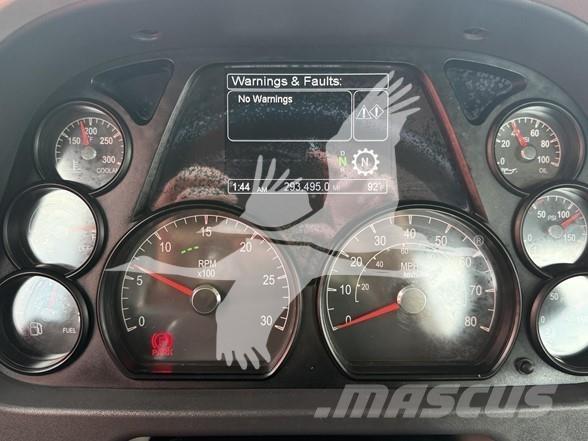Peterbilt 579 中古トラクターヘッド | トレーラーヘッド