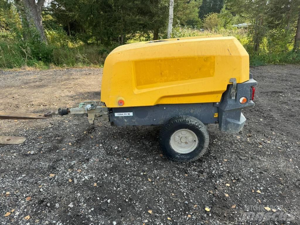 Atlas Copco XAS 48 コンプレッサー