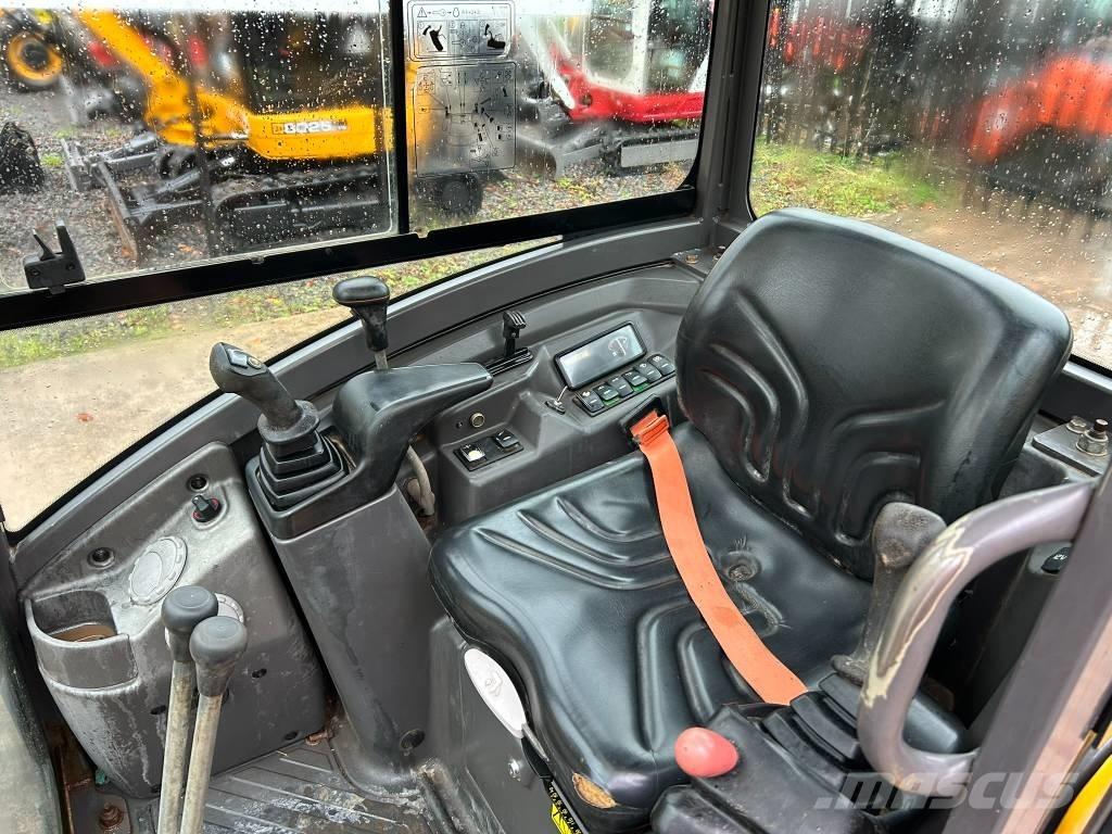 Volvo ec18d ミニ油圧ショベル 7t以下（ミニユンボ・ミニディガー）