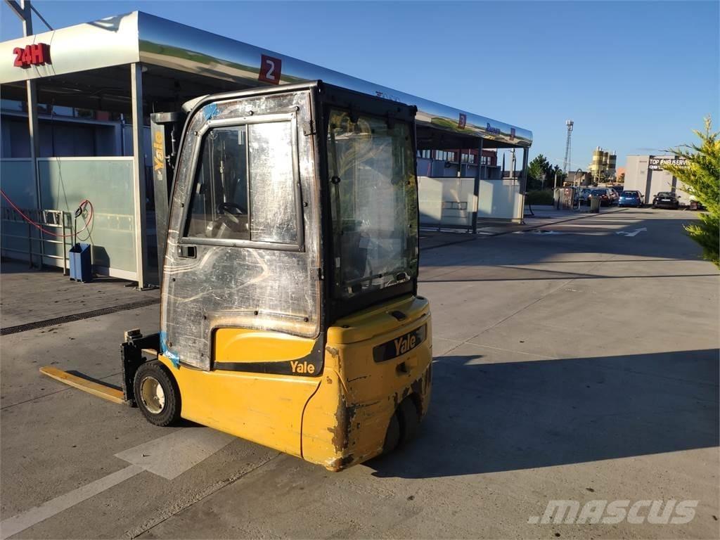 Yale ERP20VT バッテリーフォークリフト