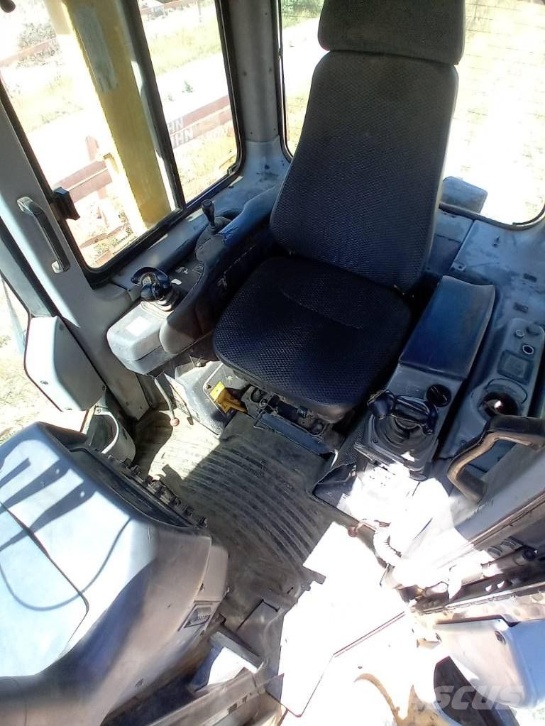 Komatsu D 61 EX-15 ブルドーザー