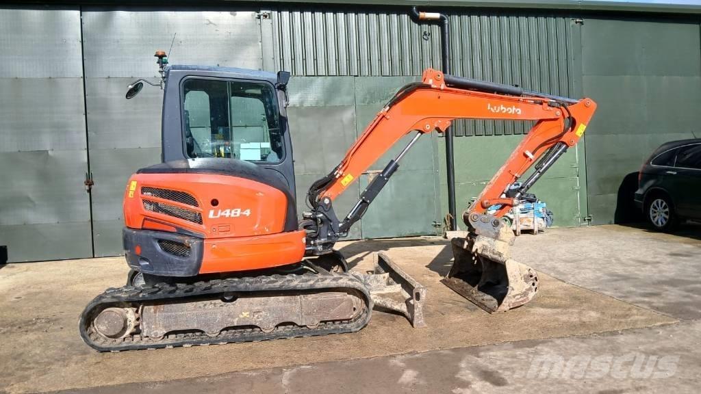 Kubota U 48-4 ミニ油圧ショベル 7t以下（ミニユンボ・ミニディガー）