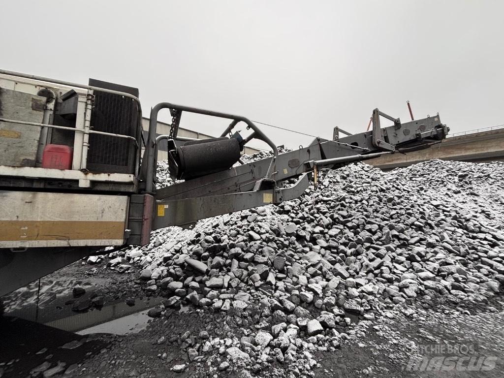 Metso LT 105 自走式クラッシャー