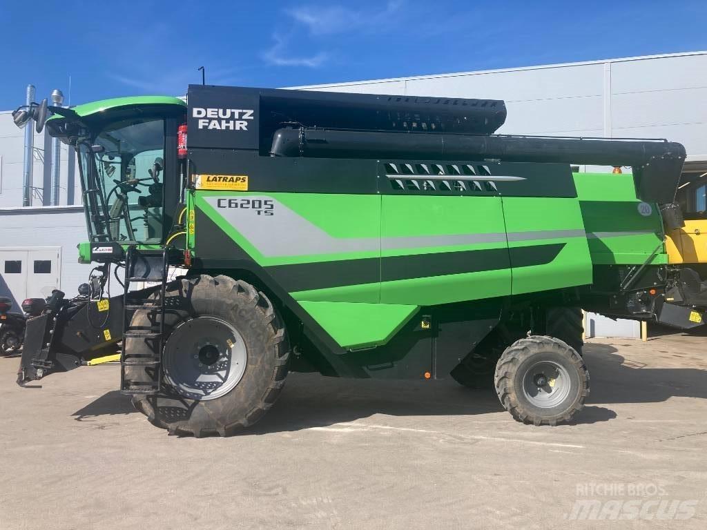 Deutz-Fahr 6205 TS コンバイン