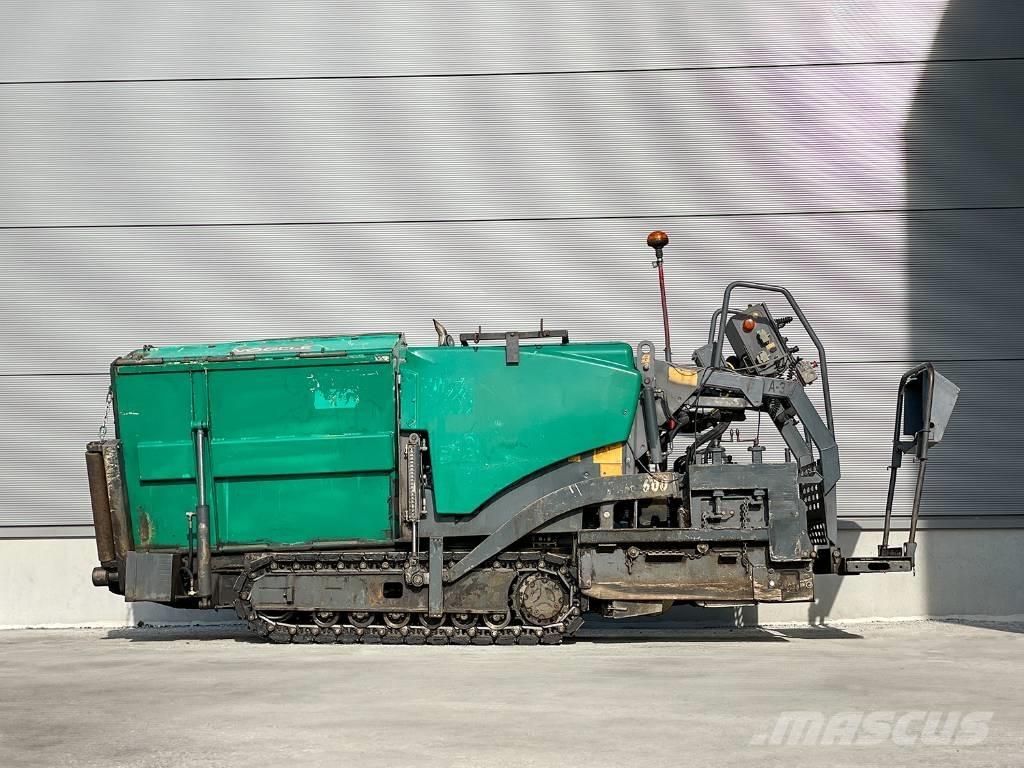 Vögele SUPER 600 アスファルトフィニッシャ