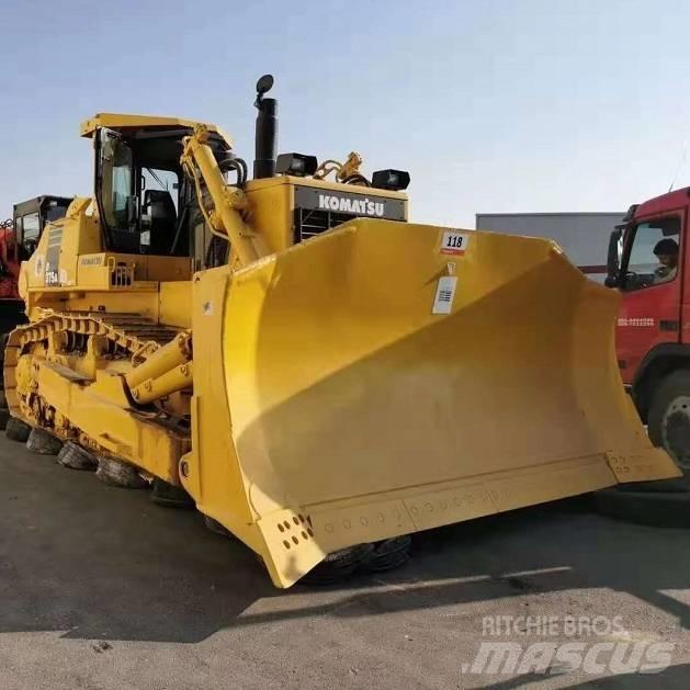 Komatsu d375a ブルドーザー