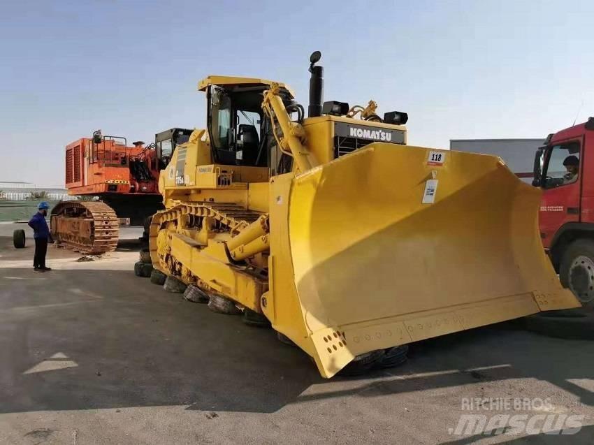 Komatsu d375a ブルドーザー
