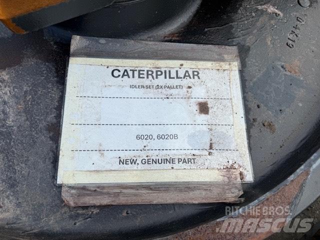 CAT 6020 NEW IDLER 無限軌道、クローラ、履帯