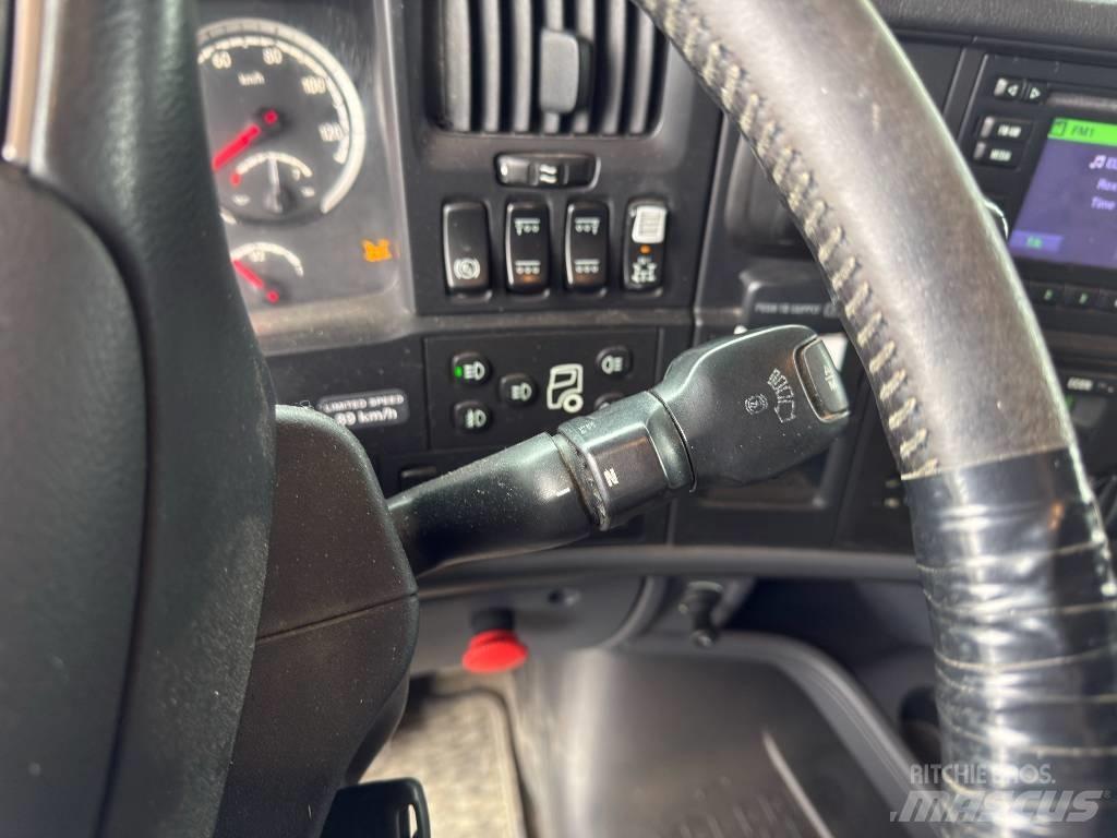 Scania R 620 6x4 V8 ダンプ