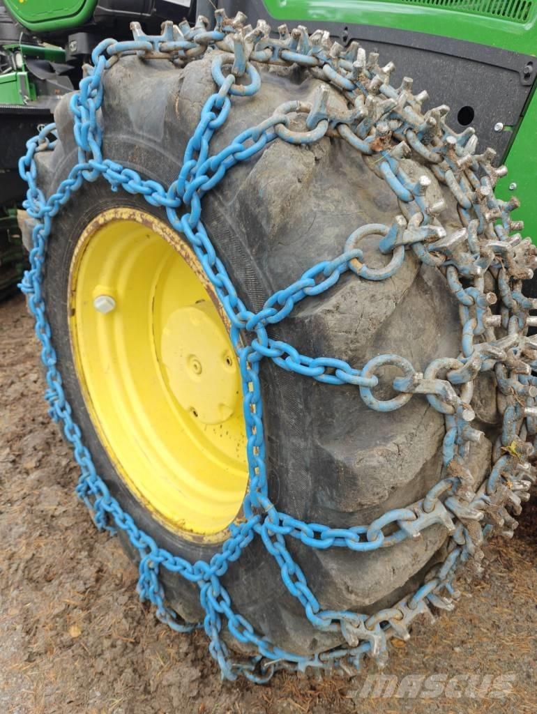 John Deere 1270 G ハーベスター