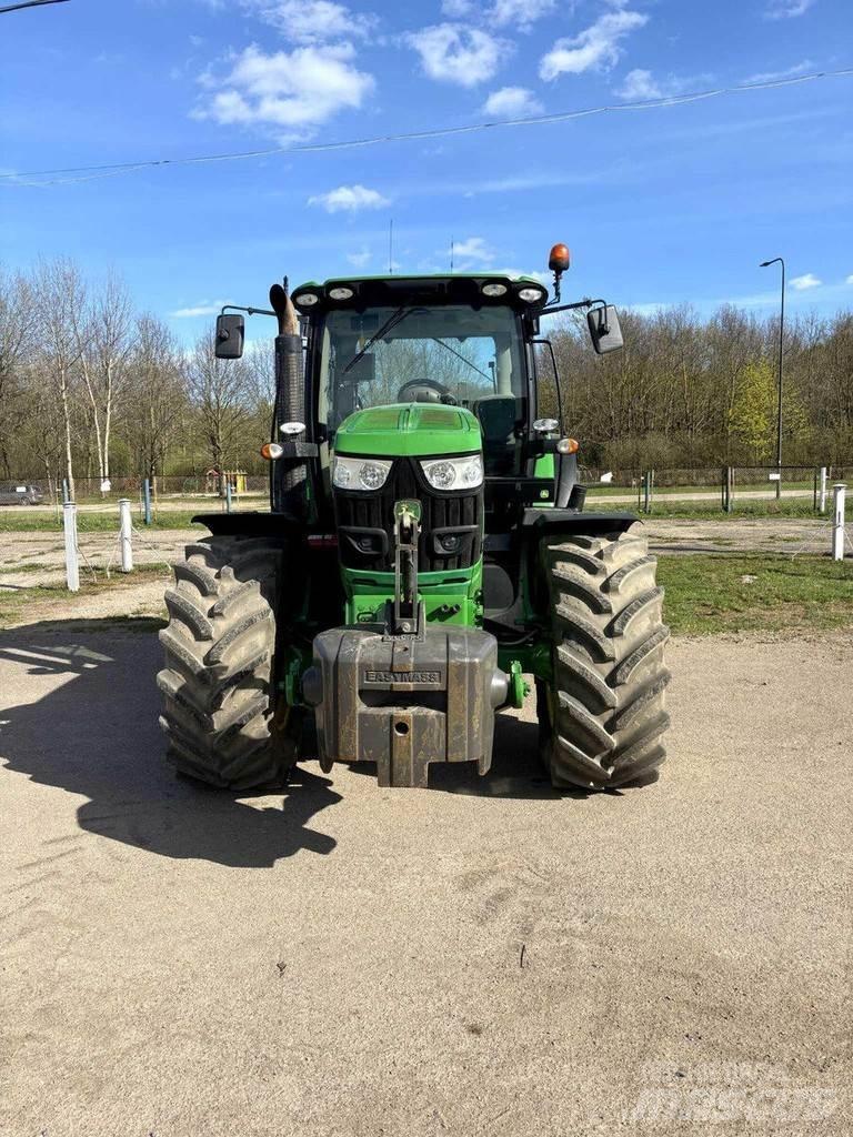 John Deere 6150R トラクター