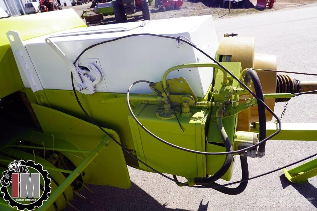 CLAAS Markant 50 スクエアベーラー