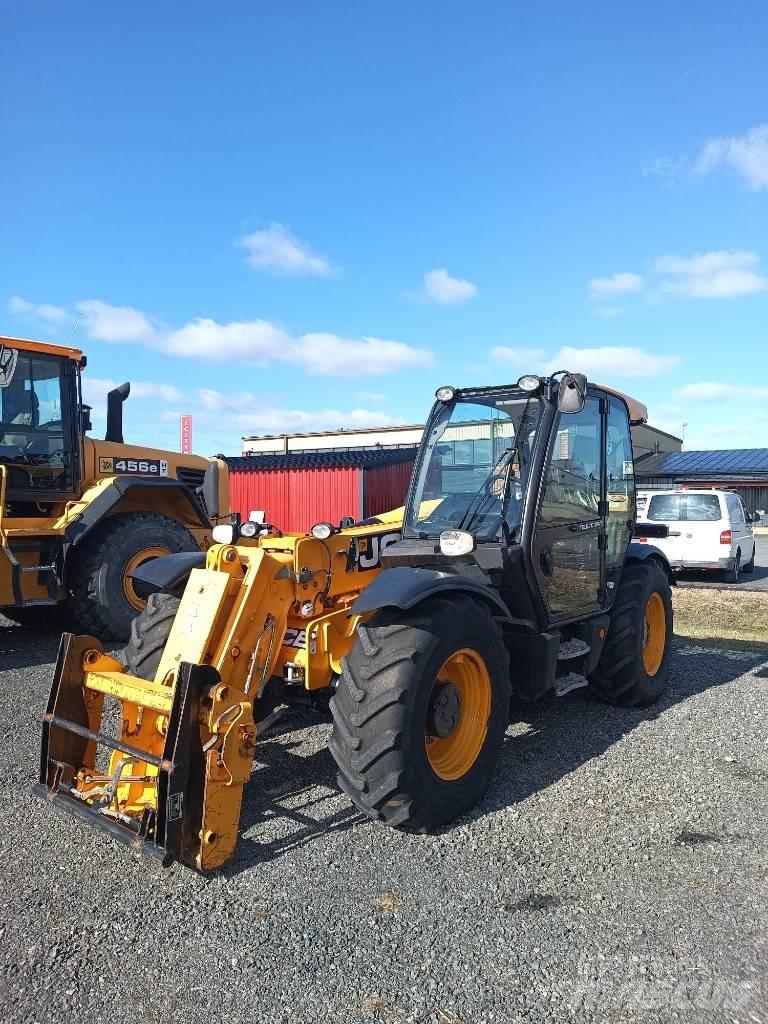 JCB 531-70 農業用テレハンドラー