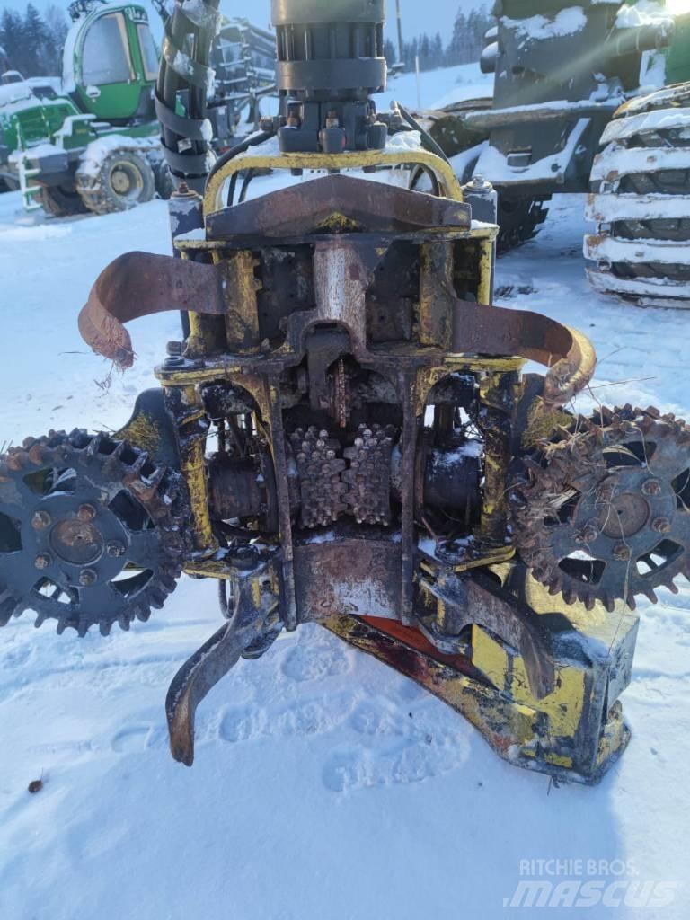 John Deere 1170 E ハーベスター