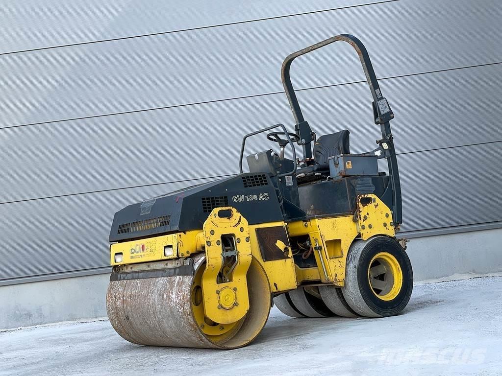 Bomag BW 138 AC コンバインドローラ