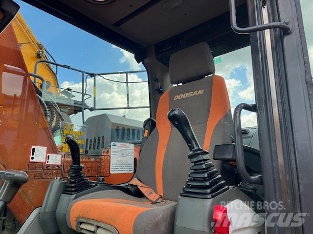 Doosan DX 140 LCR-5 大型油圧ショベル12t以上（パワーショベル・ユンボ）