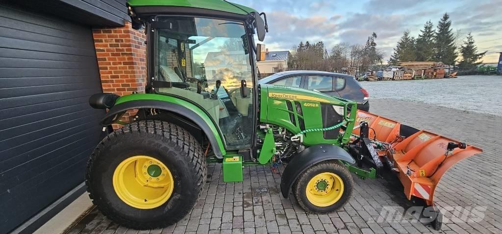 John Deere 4052 R トラクター