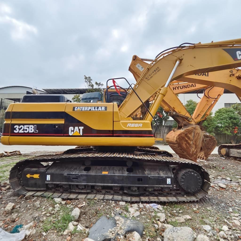 CAT 325 B L 大型油圧ショベル12t以上（パワーショベル・ユンボ）
