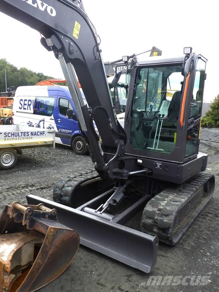 Volvo ECR 58 F ミニ油圧ショベル 7t以下（ミニユンボ・ミニディガー）