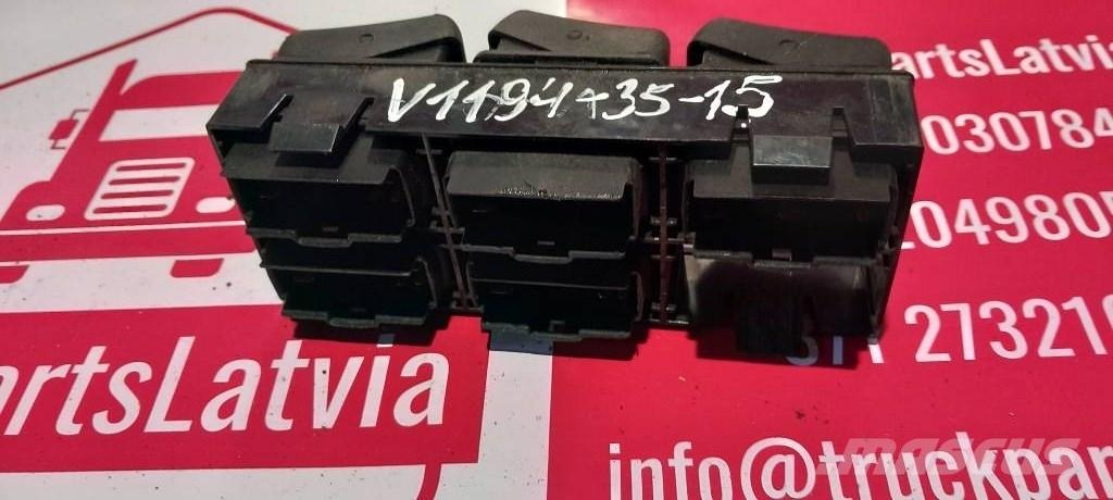 Volvo FH 12.   20569981 キャビン及び内装