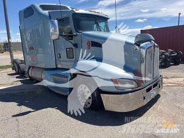Kenworth T660 中古トラクターヘッド | トレーラーヘッド