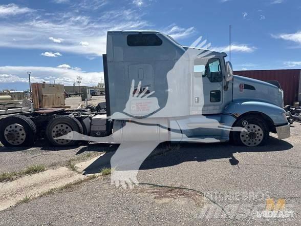 Kenworth T660 中古トラクターヘッド | トレーラーヘッド