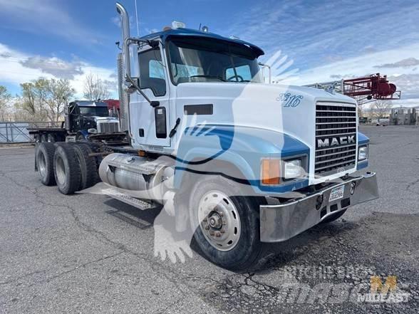 Mack CH613 中古トラクターヘッド | トレーラーヘッド