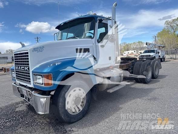 Mack CH613 中古トラクターヘッド | トレーラーヘッド