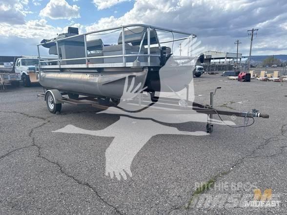  PONTOON BOAT 建設機械 -　その他