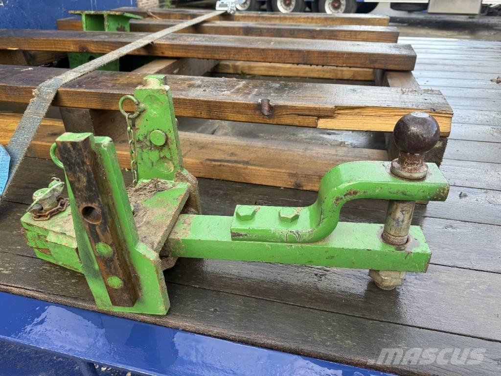 John Deere 5085 GV トラクター
