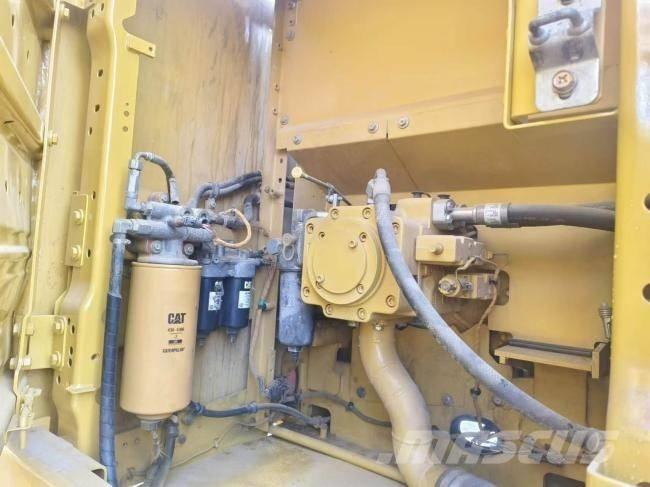 CAT 320 GC 大型油圧ショベル12t以上（パワーショベル・ユンボ）
